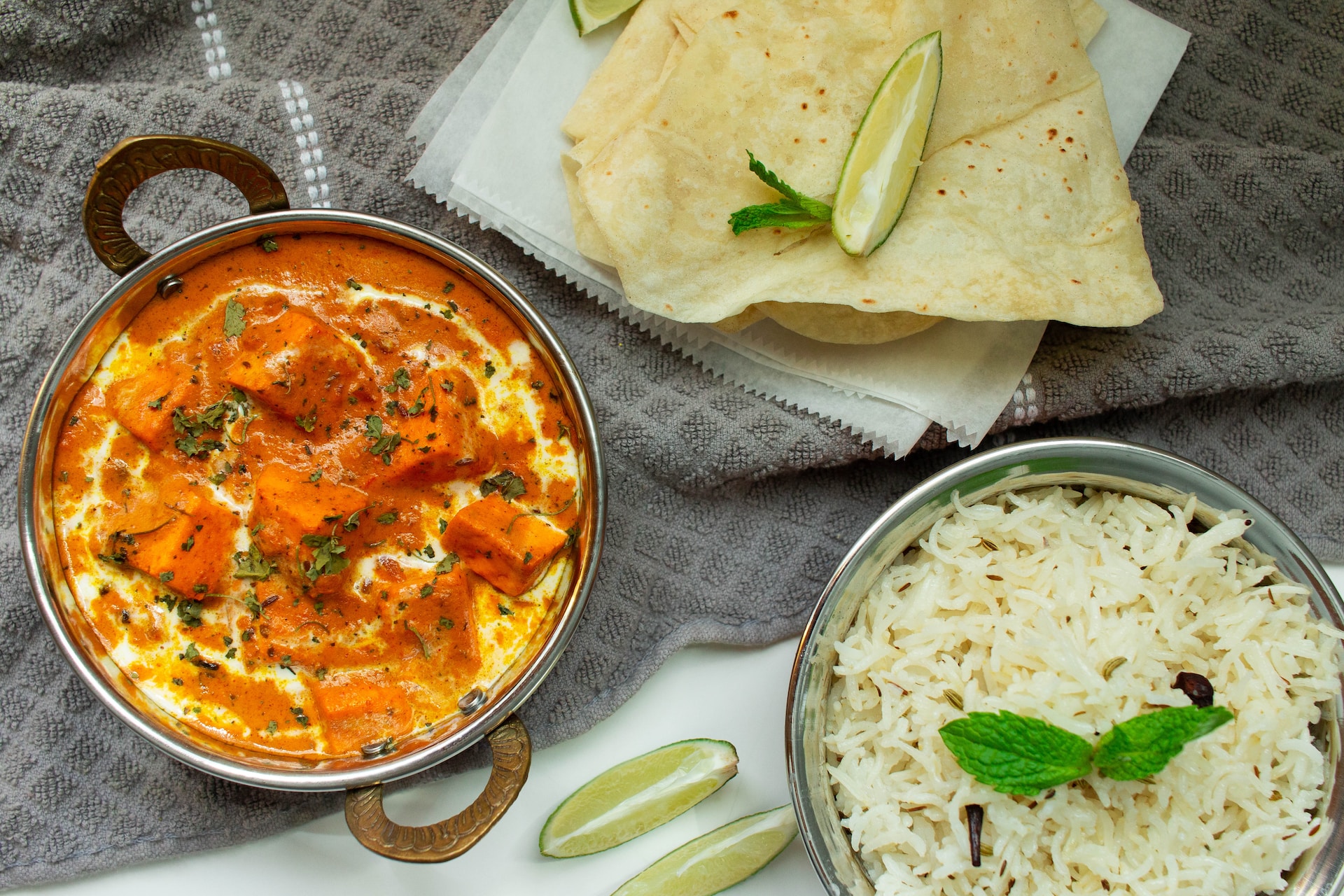 Kuchnia indyjska – poznaj smak wschodnich regionów