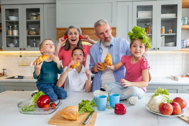 Wyważone podejście do zdrowego stylu życia w rodzinie: klucz do szczęścia i harmonii